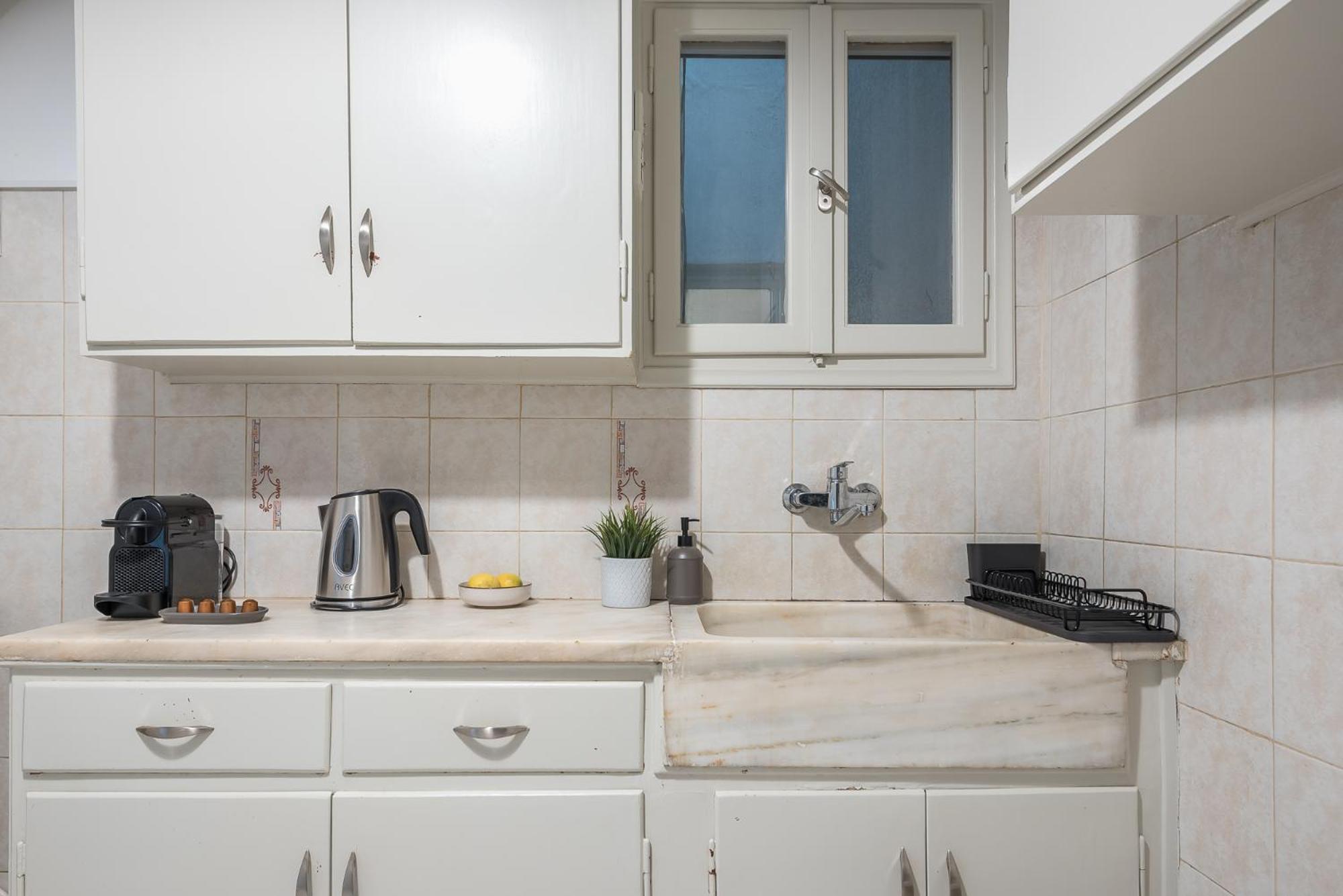 Spacious 2Bds Apt With Acropolis View In Center アテネ エクステリア 写真