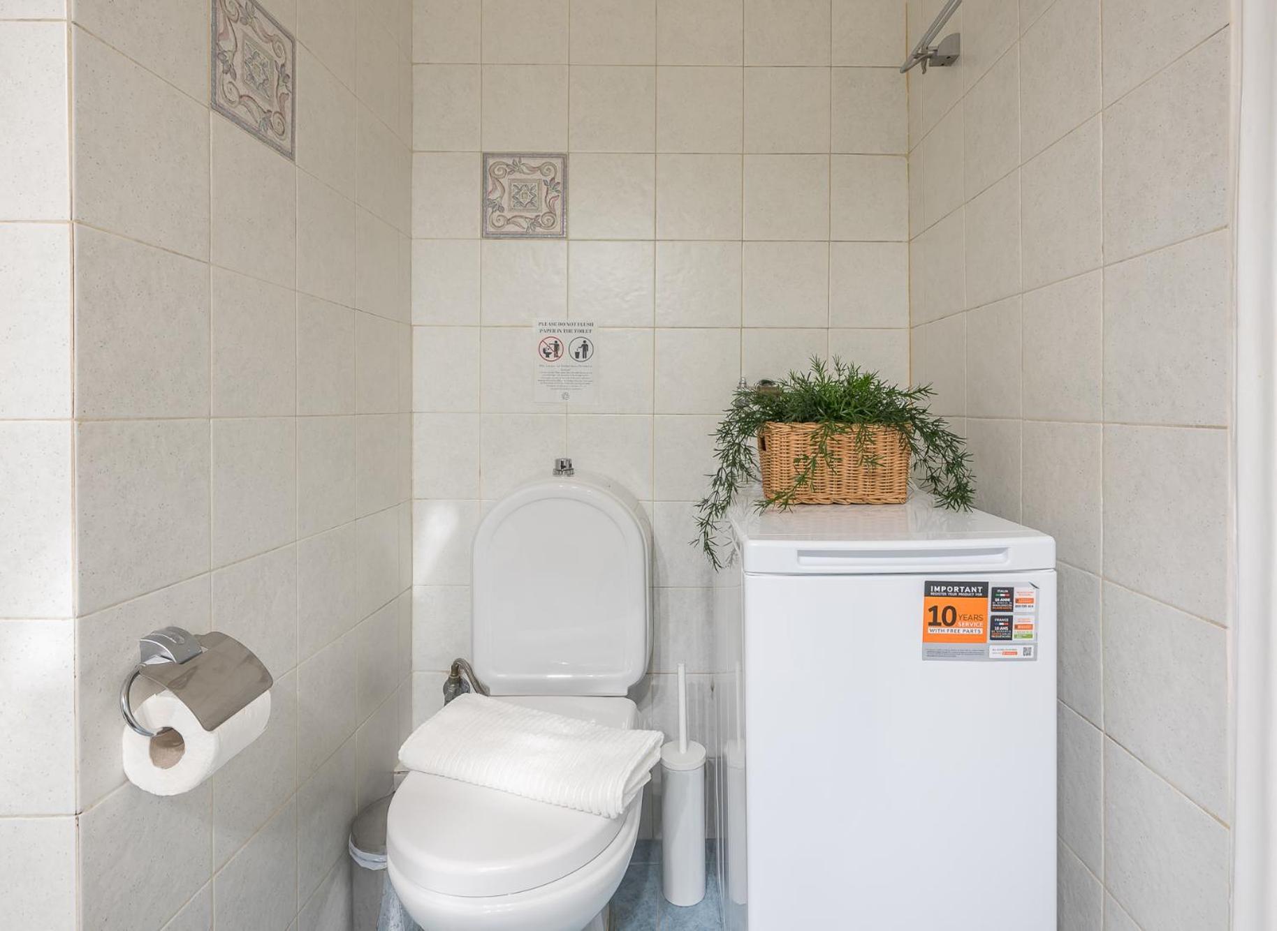 Spacious 2Bds Apt With Acropolis View In Center アテネ エクステリア 写真