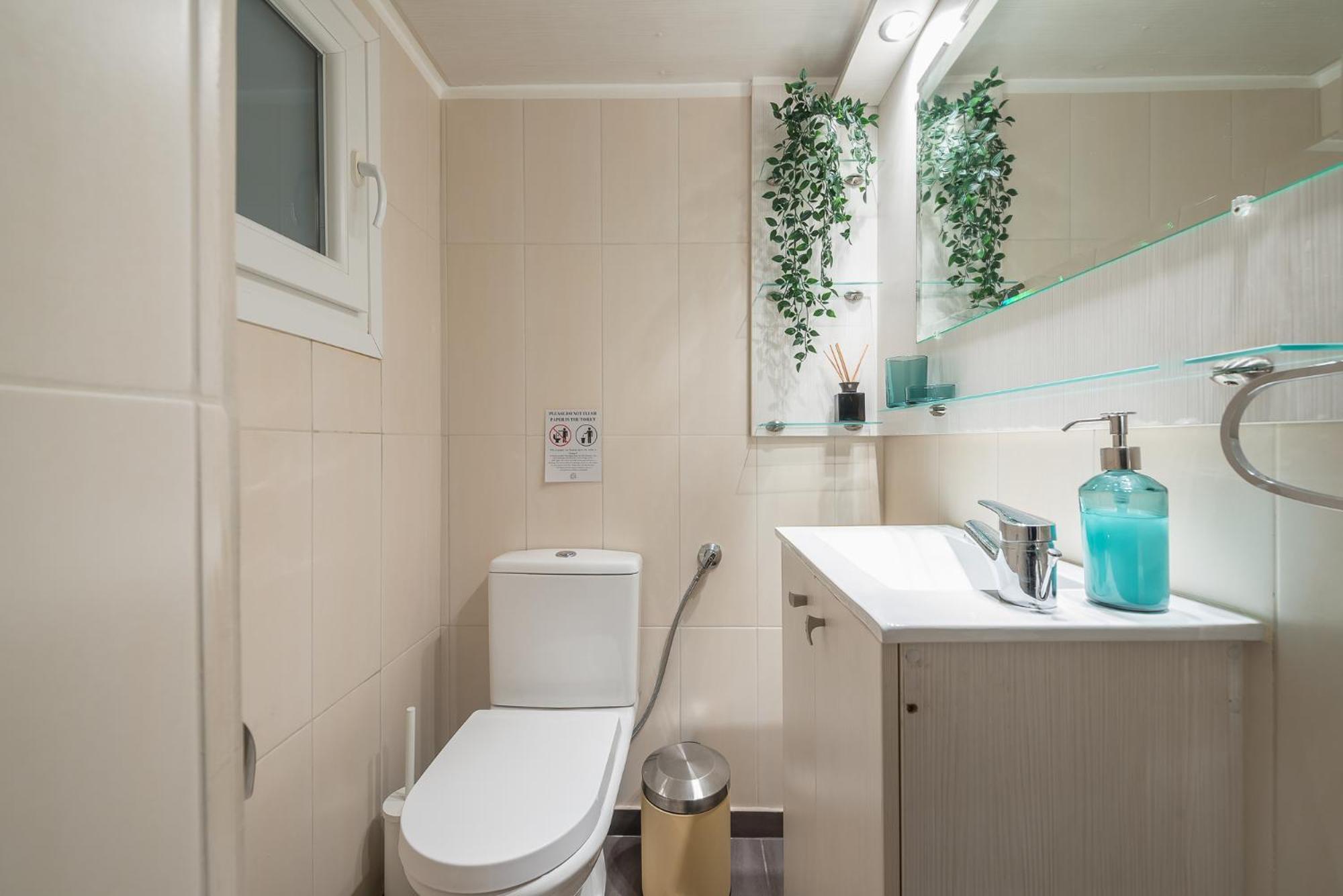 Spacious 2Bds Apt With Acropolis View In Center アテネ エクステリア 写真