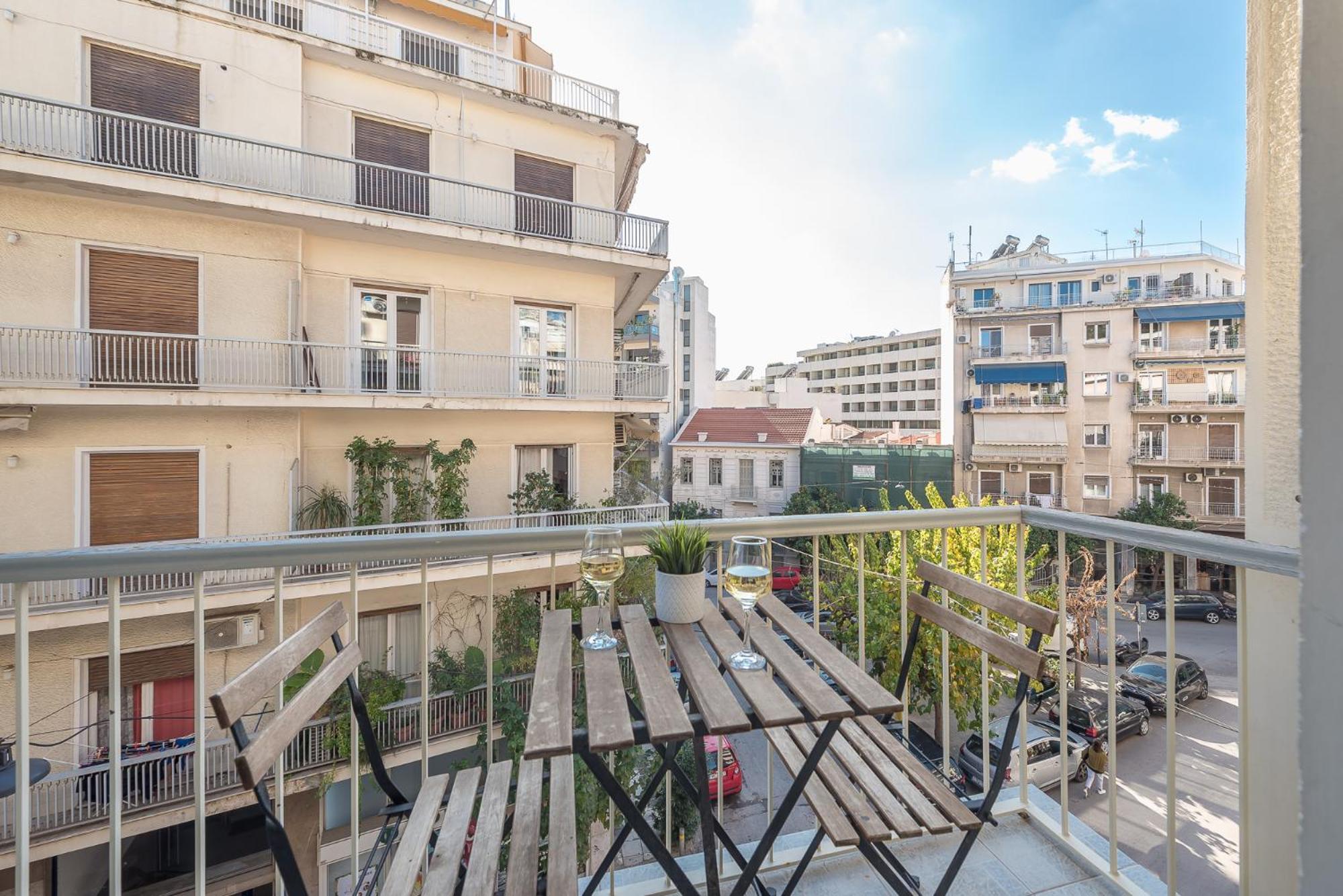 Spacious 2Bds Apt With Acropolis View In Center アテネ エクステリア 写真